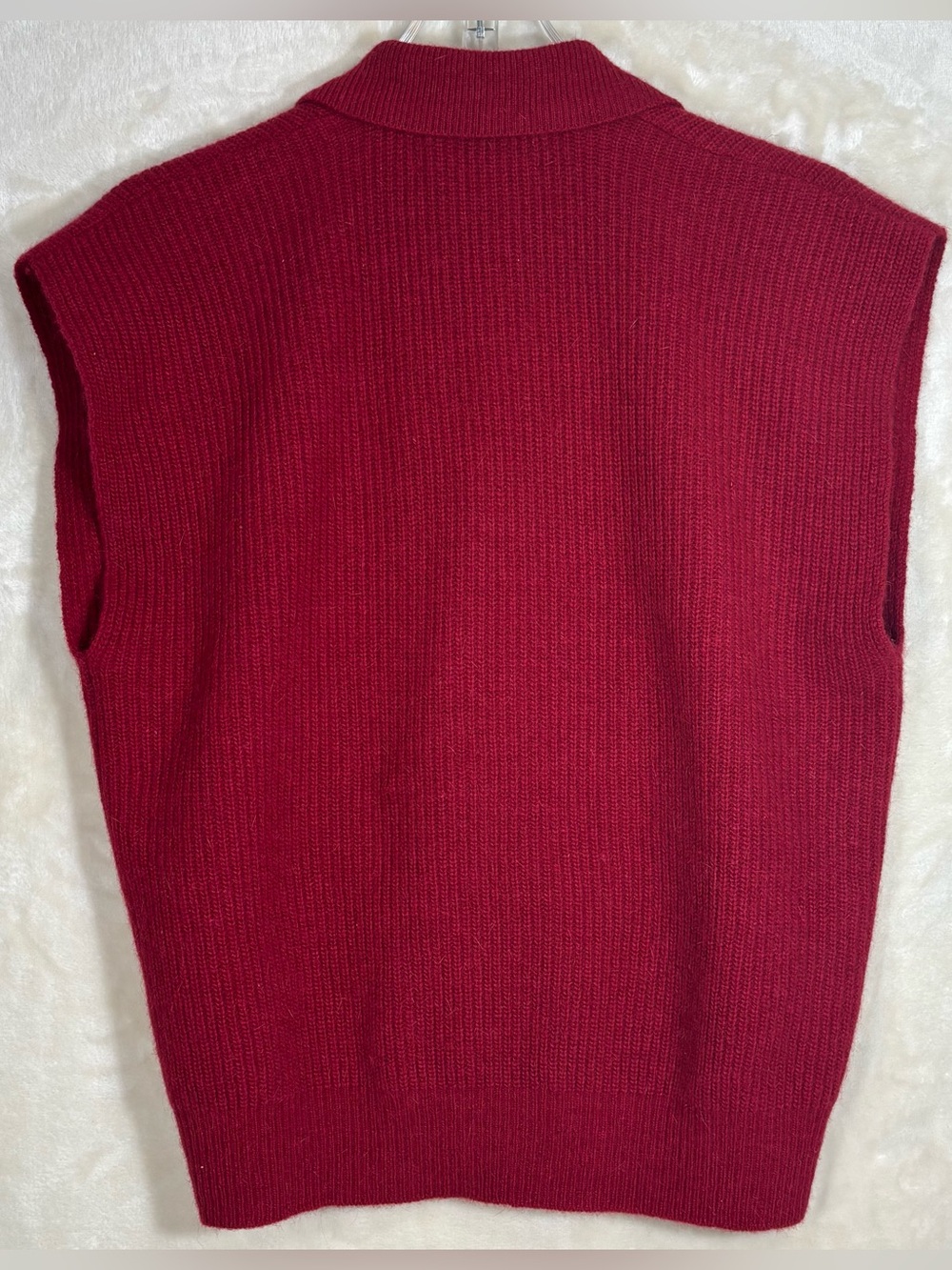 Vintage Evan Picone Red 80s Lambswool and Angora Rabbit Hair Vest M - Picture 2 of 8